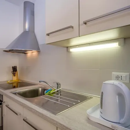 Deluxe House Josipa Guest house 4*