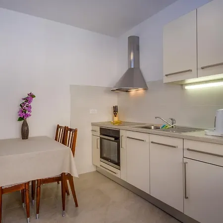 Guest house Deluxe House Josipa